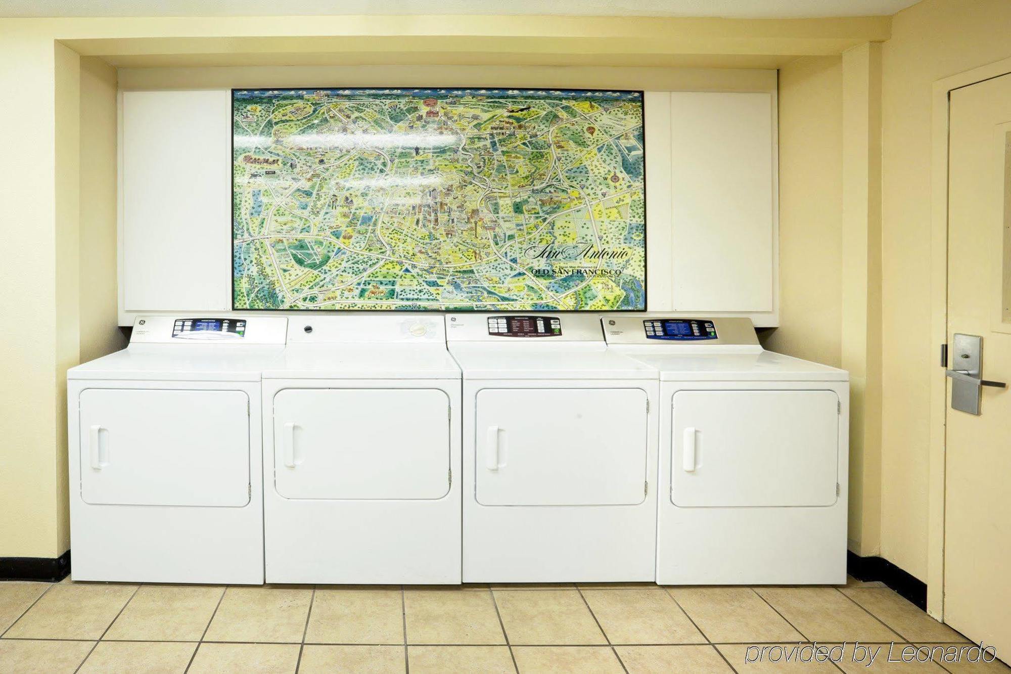 Sonesta Simply Suites San Antonio Northwest - Medical Center Ανέσεις φωτογραφία
